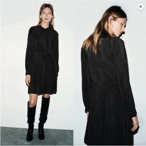 ZARA PLEATED DRESS size S